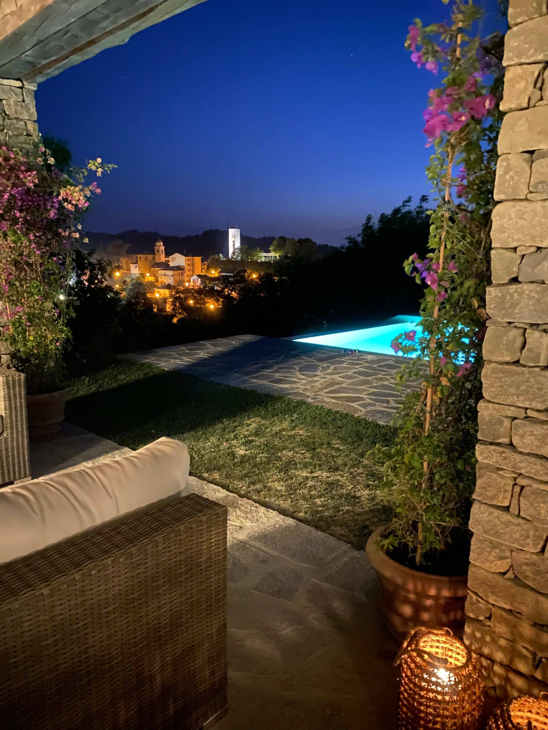 Piedmont holiday home terrace pool